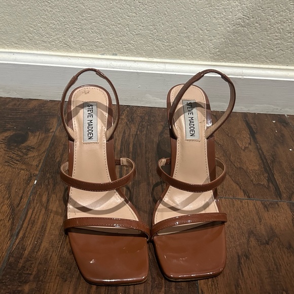 Steve Madden Shoes - Women’s summer heel